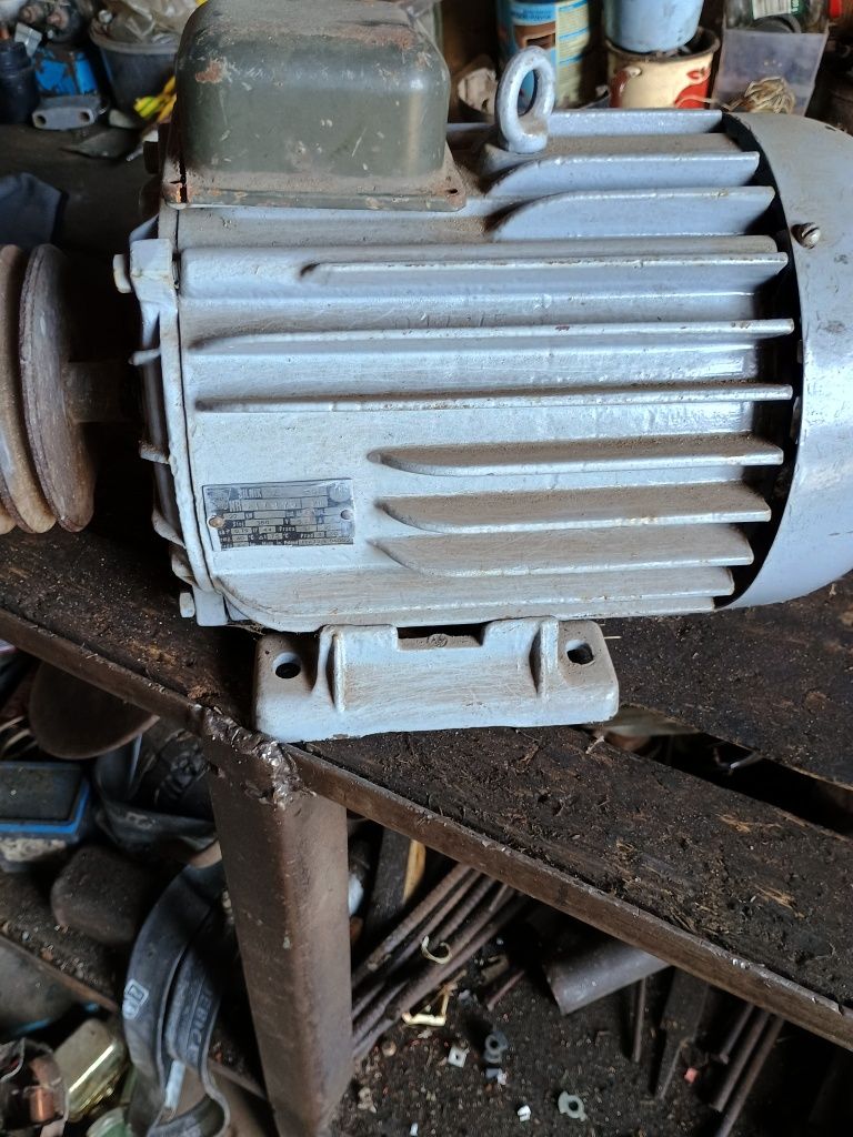 Sprzedam silniki elektryczne od 1,1 do 11kw