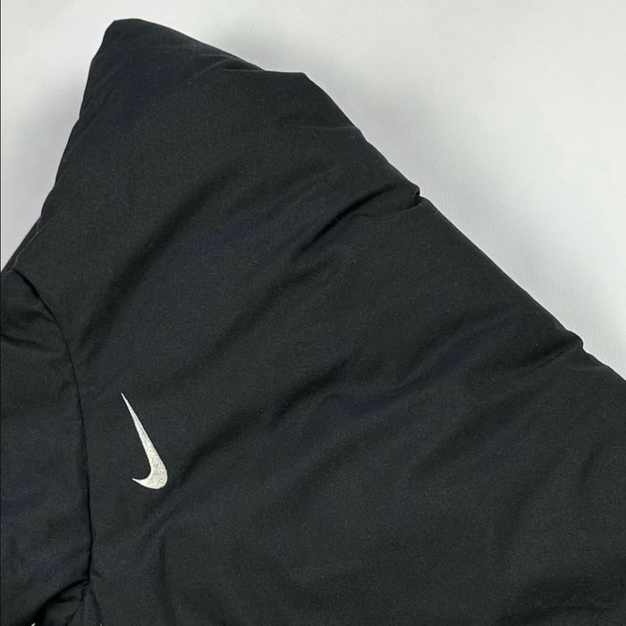 Пуховик Nike ідеальний стан