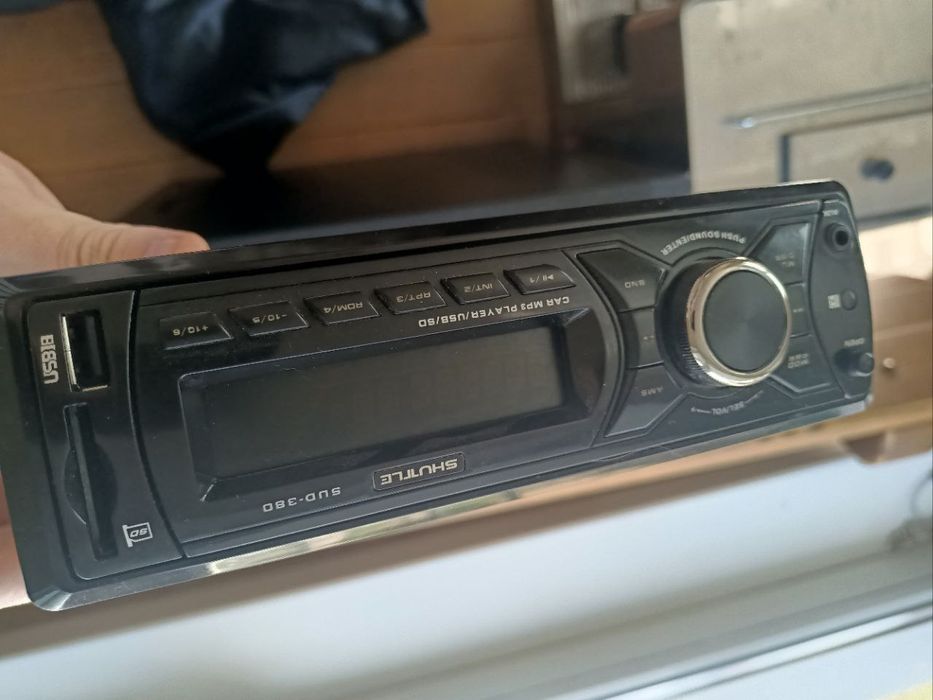 Автомагнітола shuttle 380 под USB і флешку