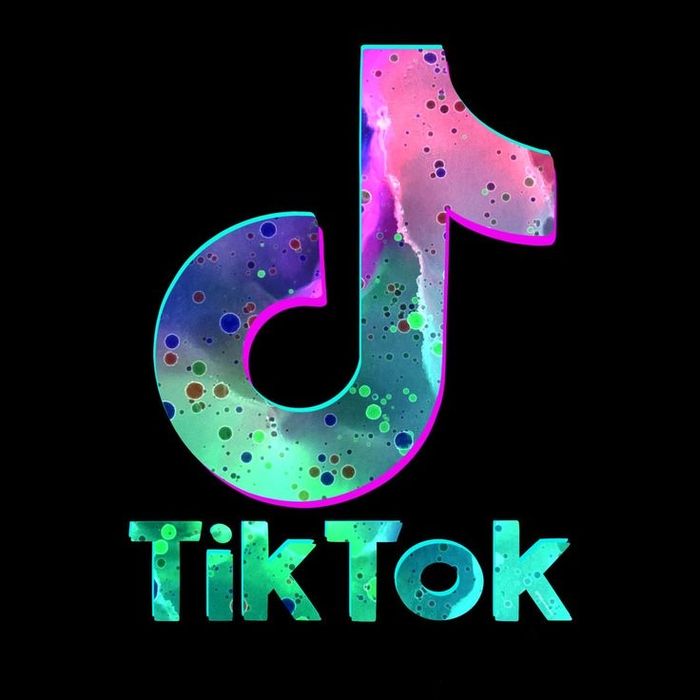 Новий формат дитячих свят у Львові- TikTok/блогер вечірки без костюмів