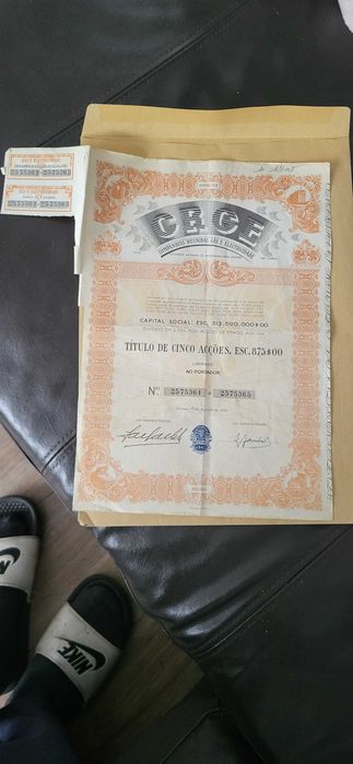 Titulos de ações companhias reunidas gás e eletricidade