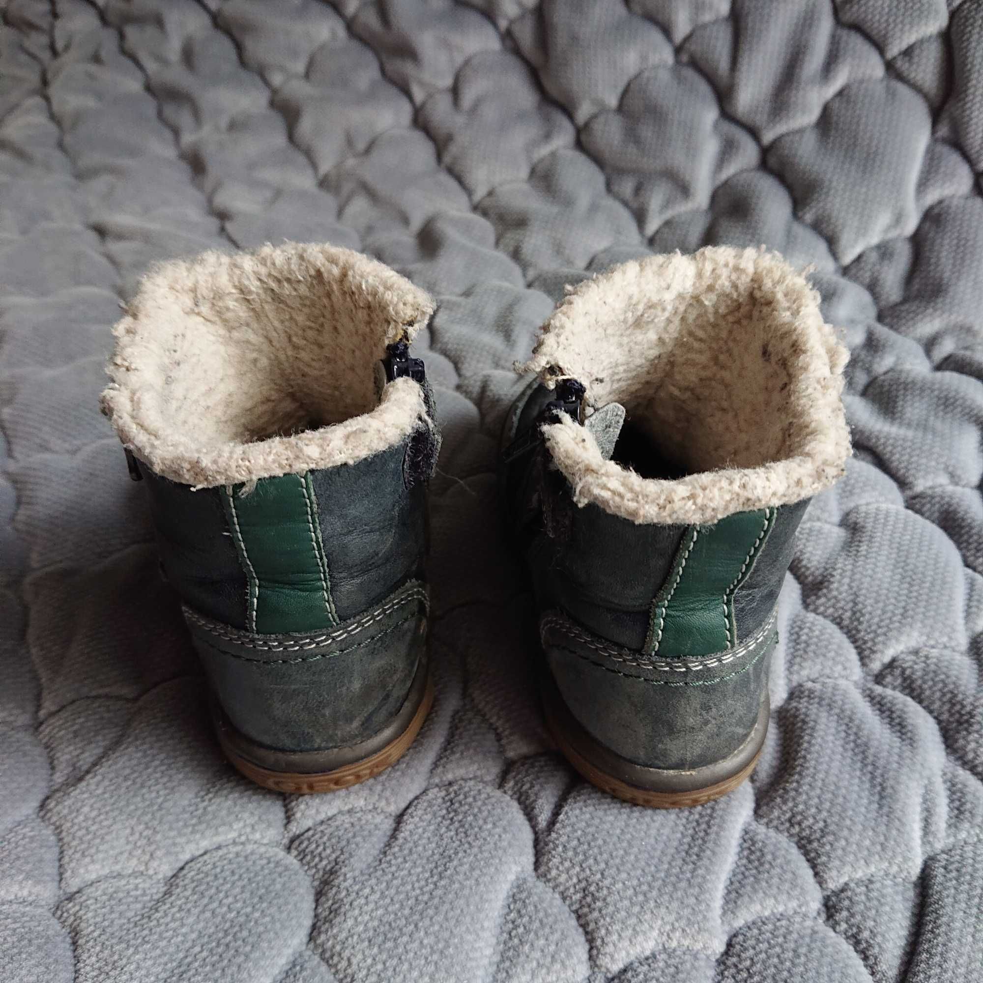 Zimowe buty dziecięce Geox rozmiar 20