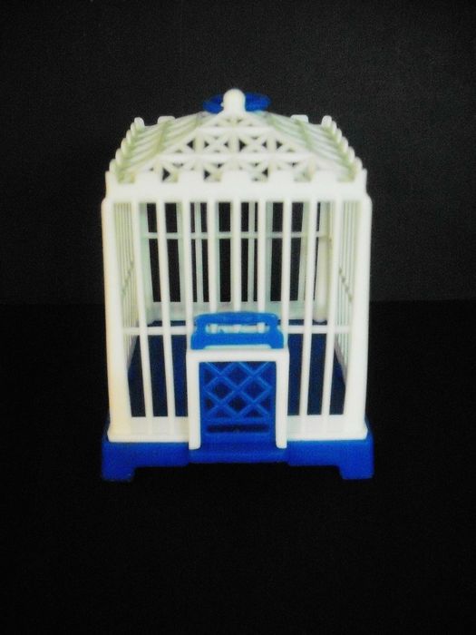 Gaiola antiga para insetos pequenos Portuguesa