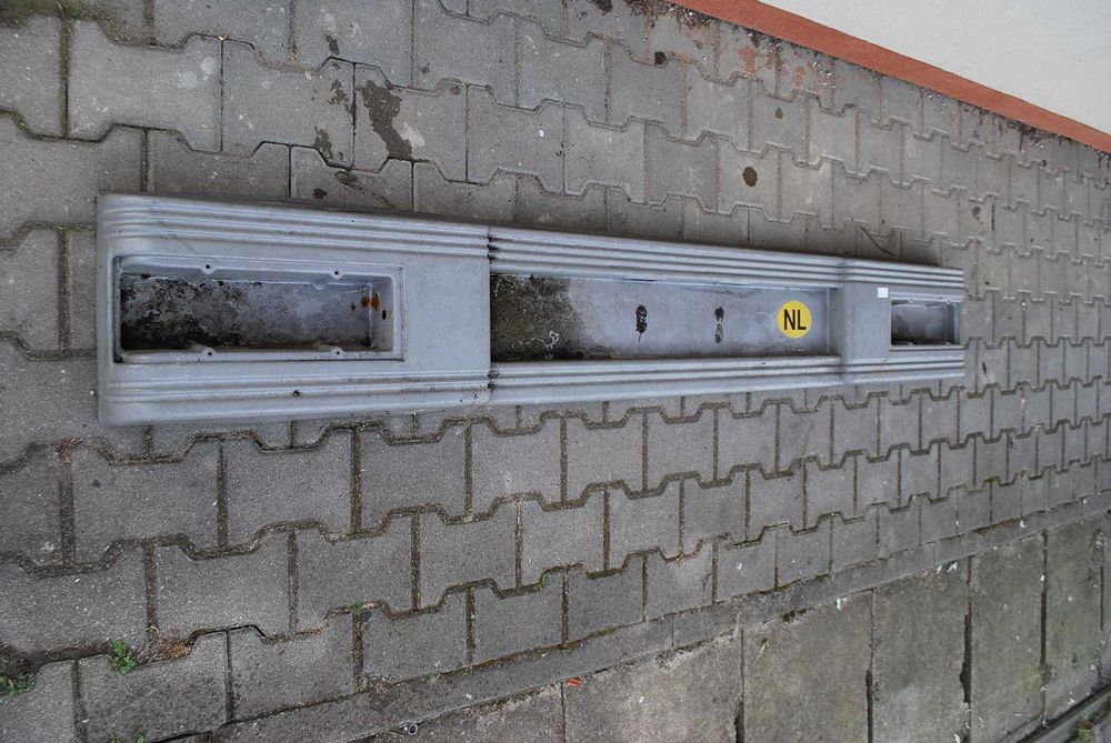 Zderzak 205,5 cm do kampera