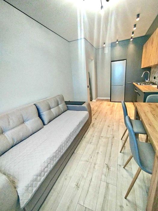 Оренда 1-кім квартири + кухня студія вул. Бігова - Новобудова