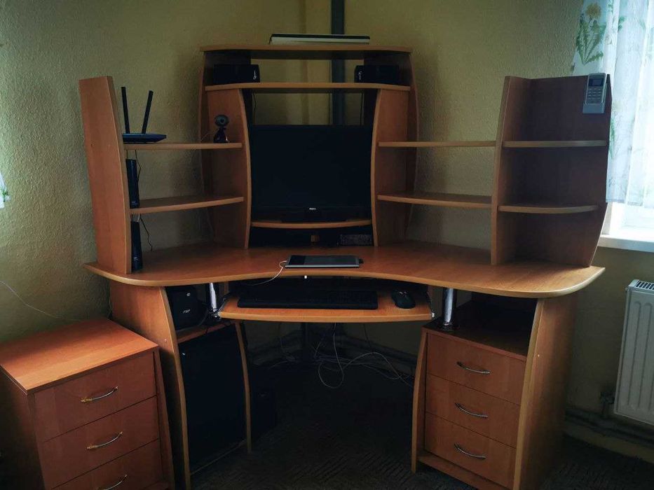 Стіл комп'ютерний кутовий б/у+ тумба