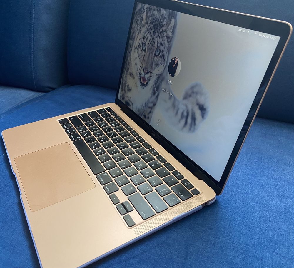 MacBook Air 13 2020 256 GB ідеал rose gold