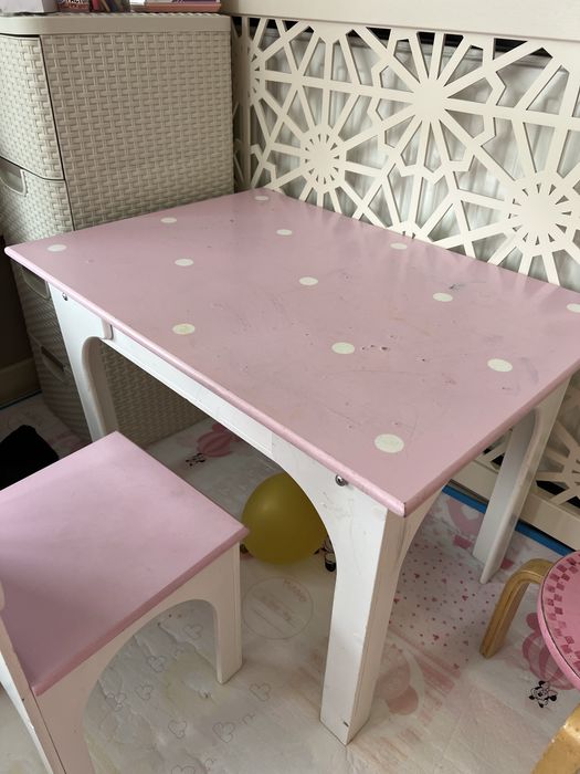 Дитячий стіл зі стілцем, дерево