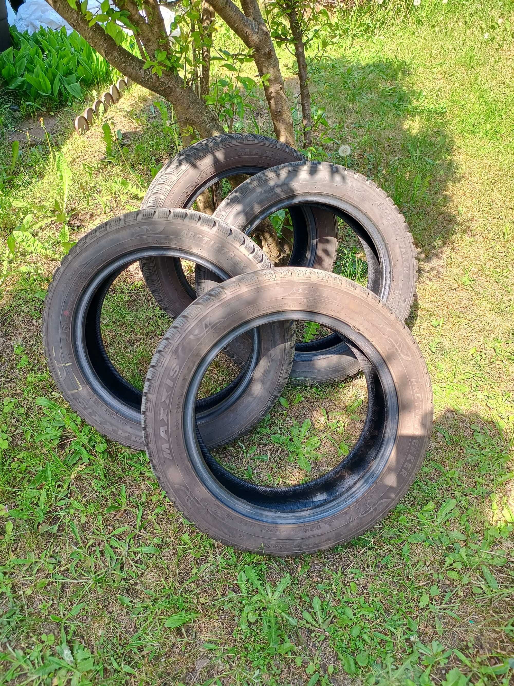 Opony Zimowe 165/60 R15 - STAN BARDZO DOBRY