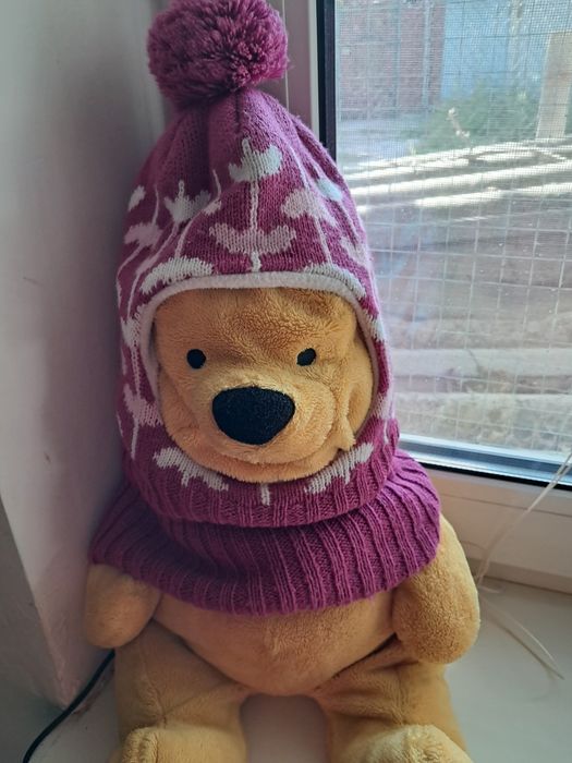 Зимова шапка - шолом на дівчинку 6-8 років