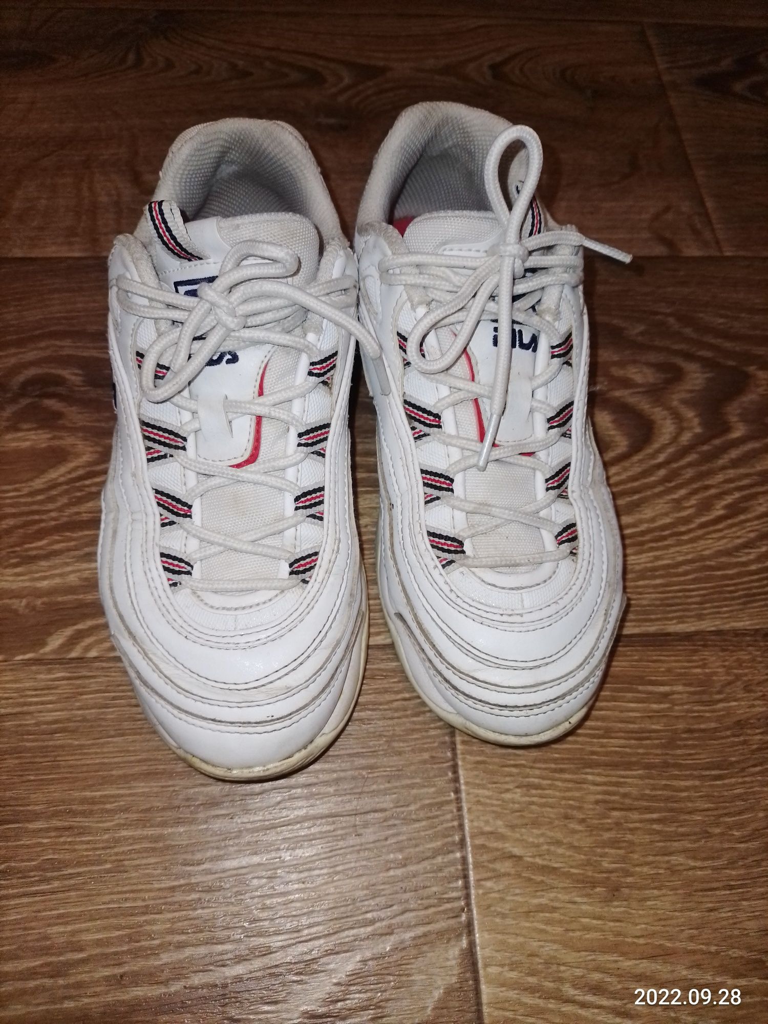 Кроссовки Fila original  36