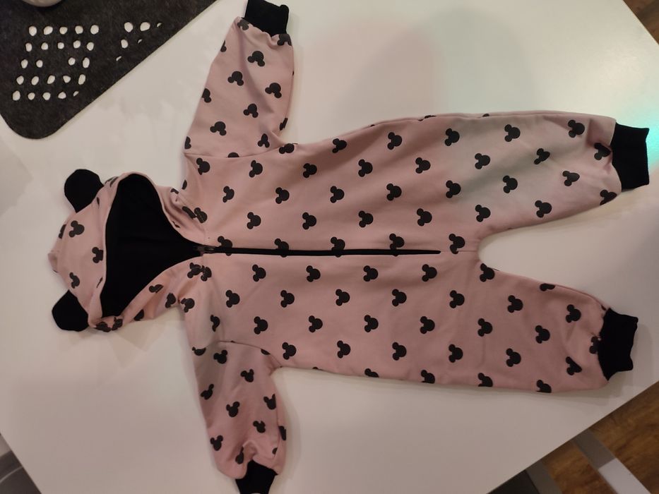 Dresowy kombinezon Miki - rozmiar 68