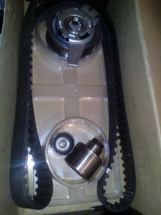 Комплект ремня ГРМ Gates k015678XS