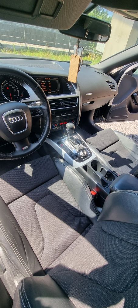 Audi A5 2.0 tfsi quattro 2011r.