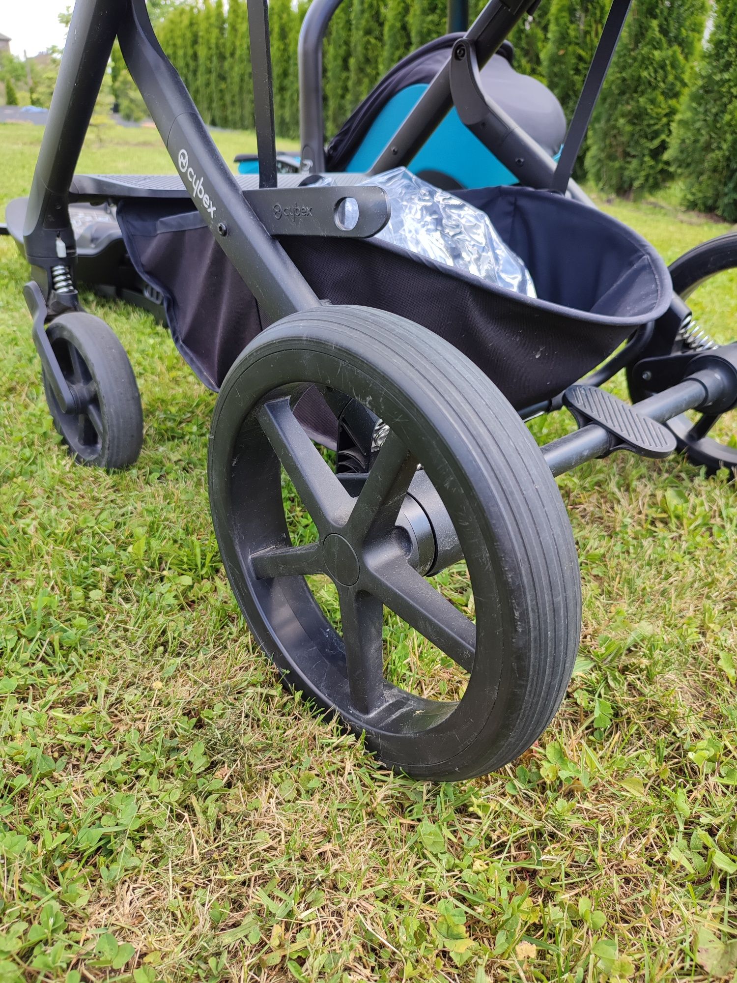Zestaw wózek 2 w 1 gondola spacerówka Cybex Balios S nosidełko baza