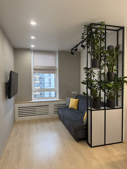 Оренда 1 кімнатноі «Файна таун» вул Салютна 2(вперше)