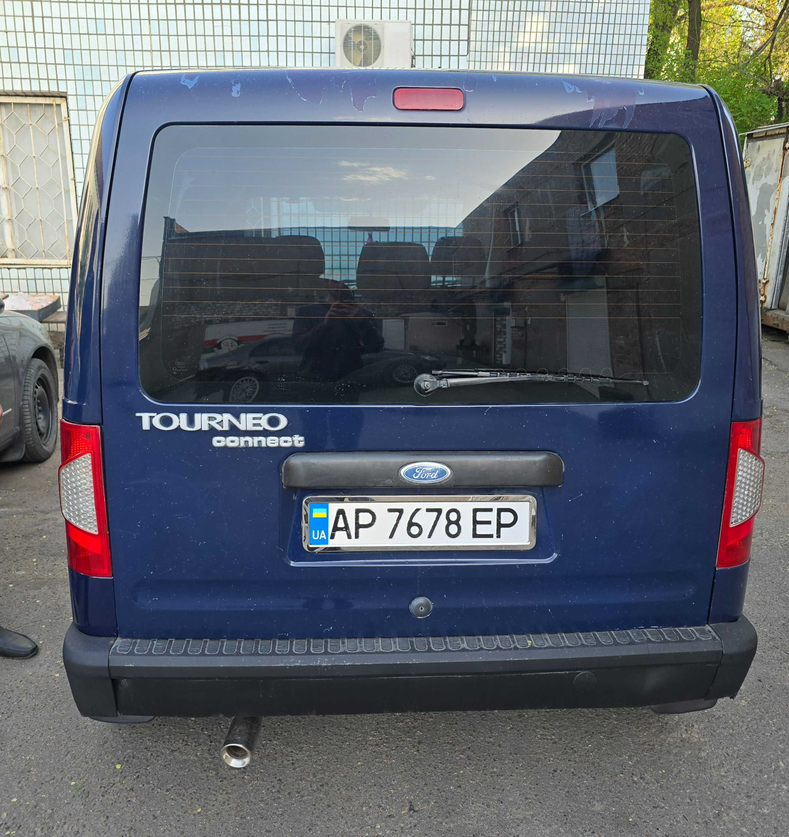 Ford Tourneo Connect 2004