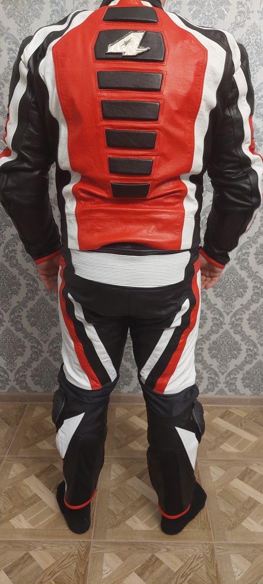 Мотокостюм Livin4Limit, костюм для мотоспорта