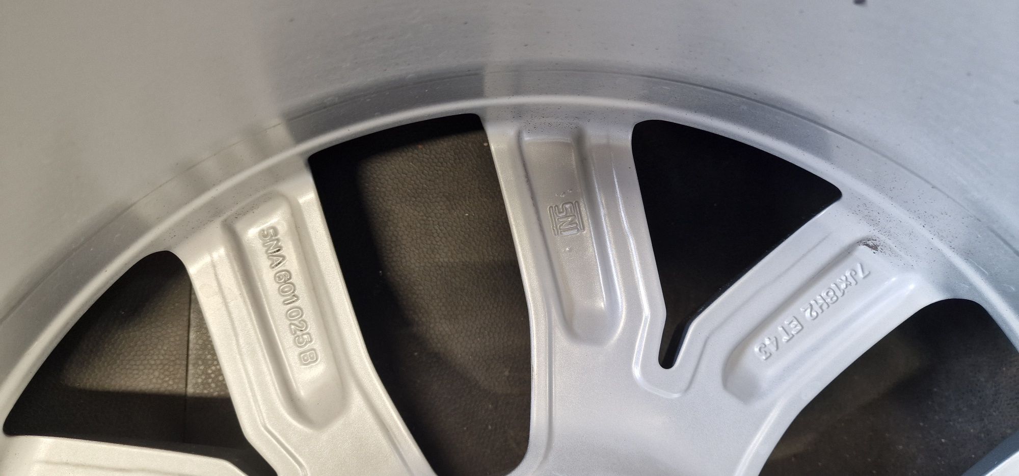 Koła letnie  Volkswagen Tiguan I II  235/55 R18   2023 Rok