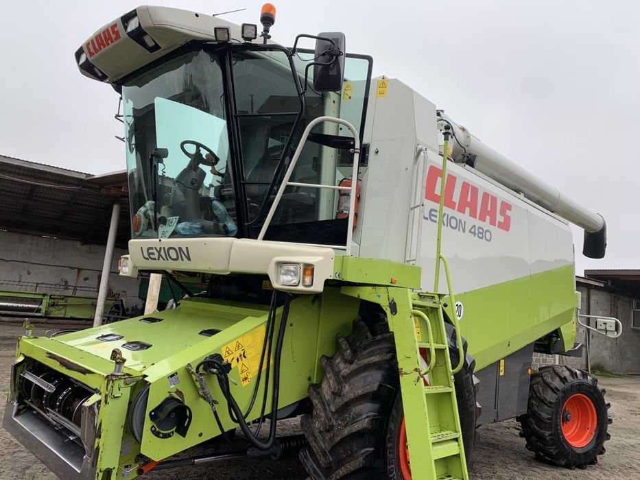 Комбайн Claas Lexion 480 2002 року випуску, комбайн клас лексіон 480
