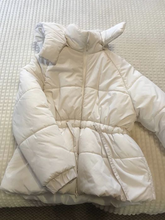 Зимова курточка біла