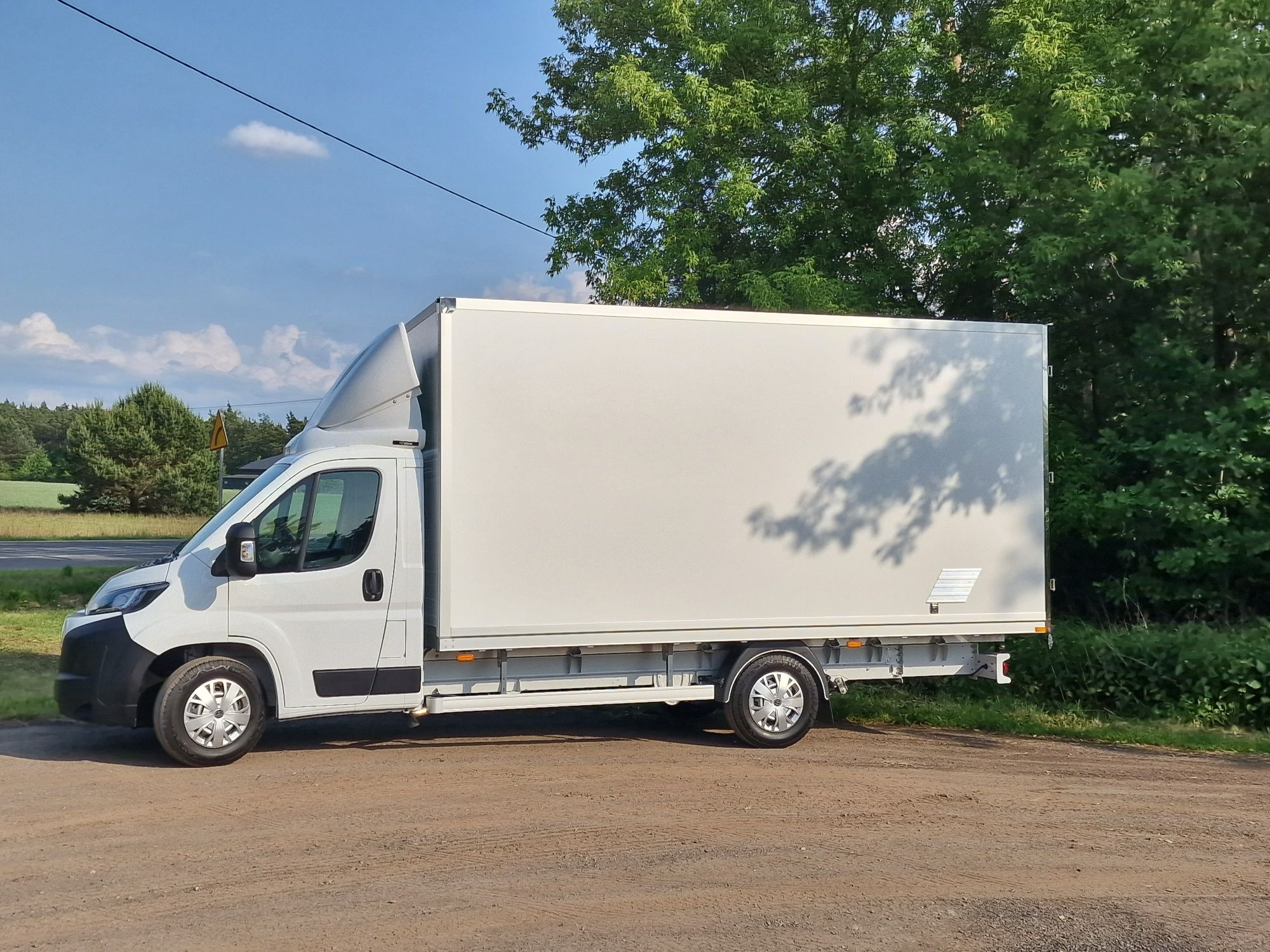Transport, Przeprowadzki, Utylizacja, Przewóz rzeczy/mebli!!