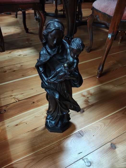 Stara Figura w drewnie