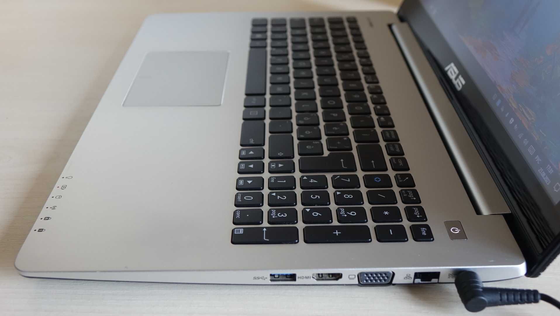 Сенсорный ноутбук ASUS S500C 15.6 i5-3317U 8gb 500gb Intel 4000 Win10