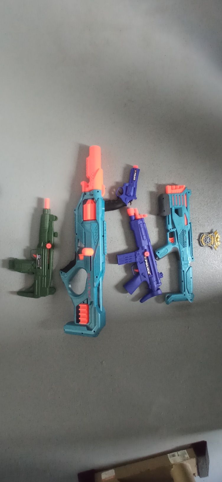 Pistolety NERF i inne
