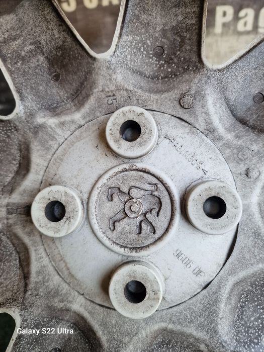 Kołpaki 15 Peugeot Orginał Komplet