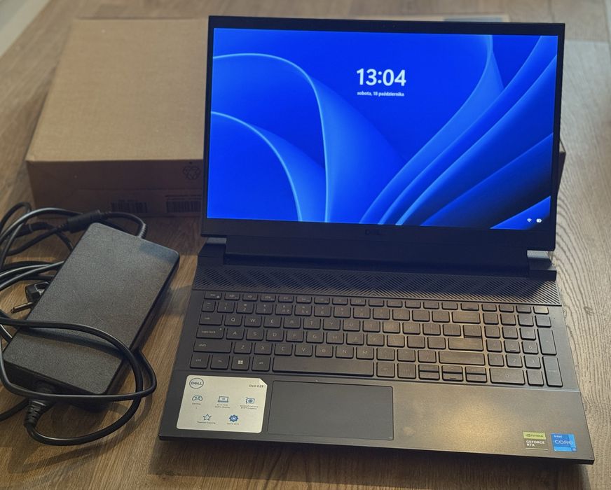 Dell G15-5530 I5 13450HX 16GB Ram