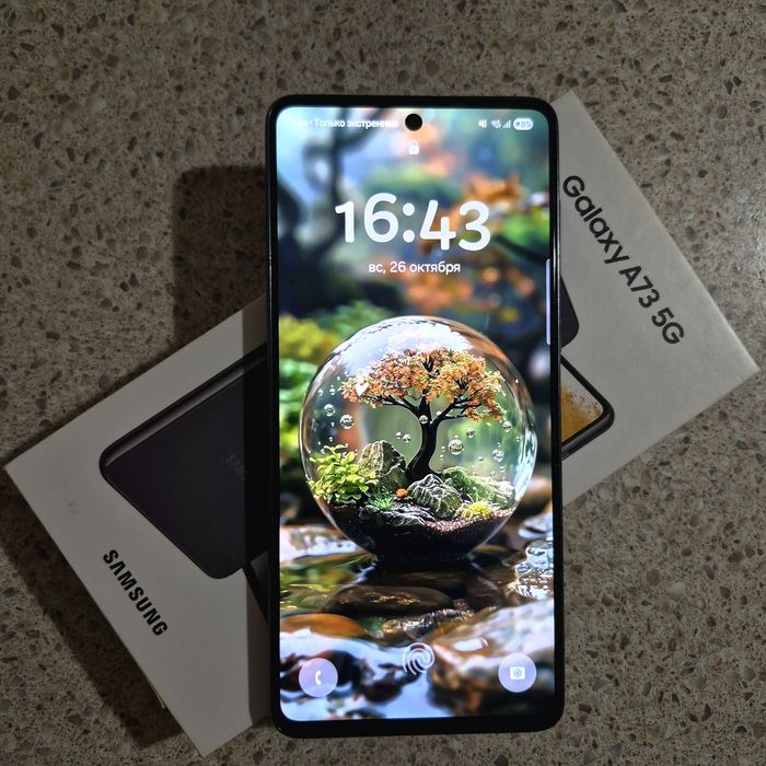 Телефон Samsung galaxy A73 5g  8/256