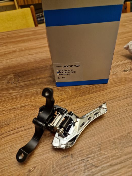 Przerzutka przednia Shimano 105 R8000. Nowa!