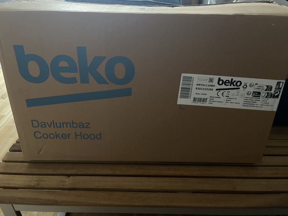 Okap Beko HNT61110BH b300 Czarny Nowy