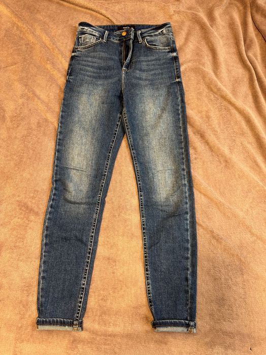 Джинси reserved denim