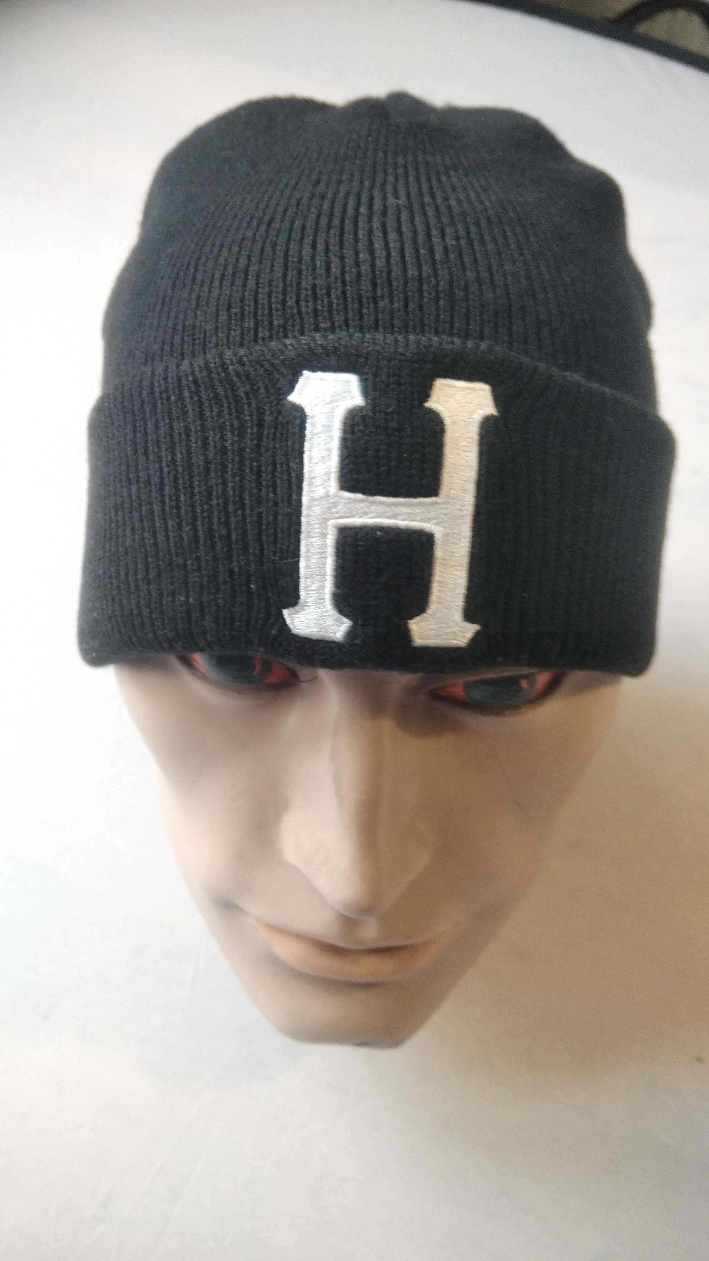 Huf Czapka zimowa beanie uniwersalny czarna jak nowa raz ubrana