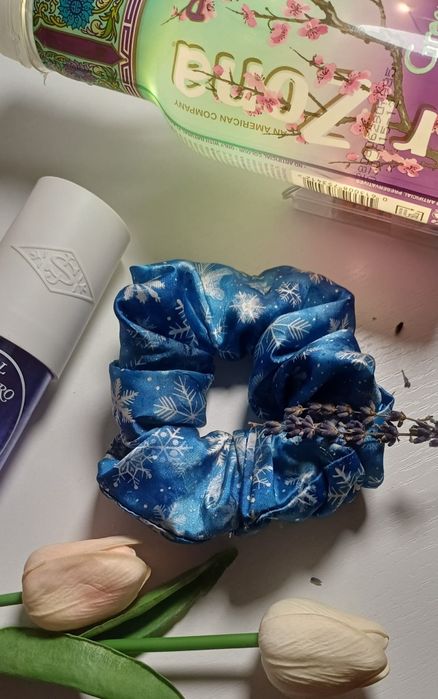 Scrunchy "ZIMA" Julia Żugaj