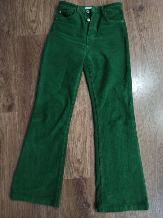 Вельветові штани 36 Stradivarius