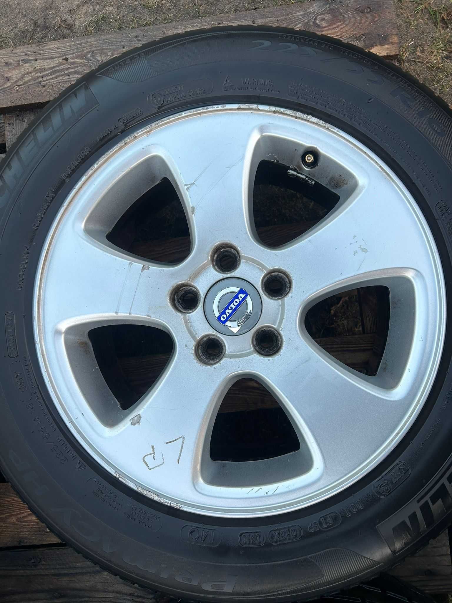 Felgi z oponami Volvo 16" 5x108