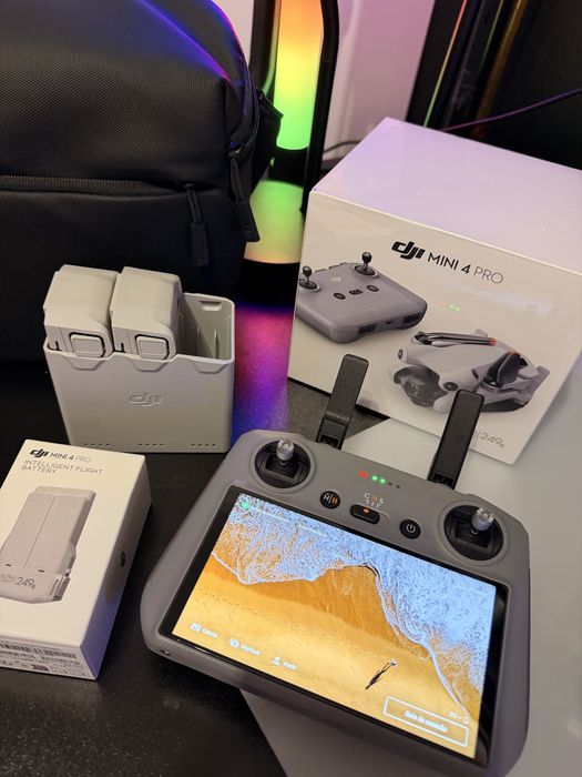 Drone DJI Mini 4 Pro Fly More Combo