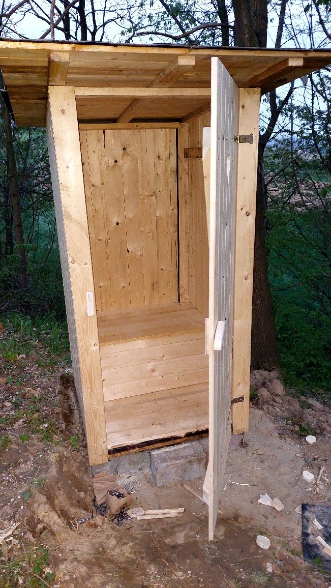 Toaleta na budowę WC