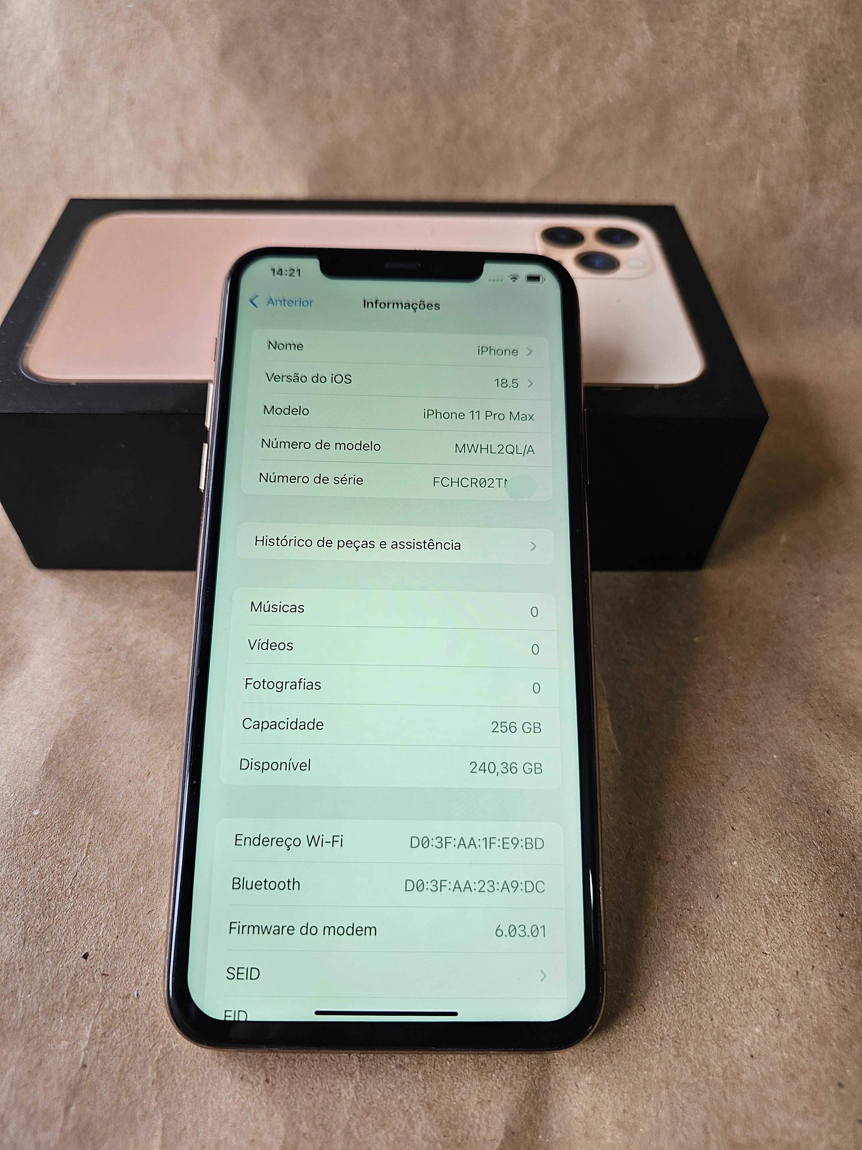 Iphone 11Pro Max 256gb. Ótimo estado. Bateria 76%.