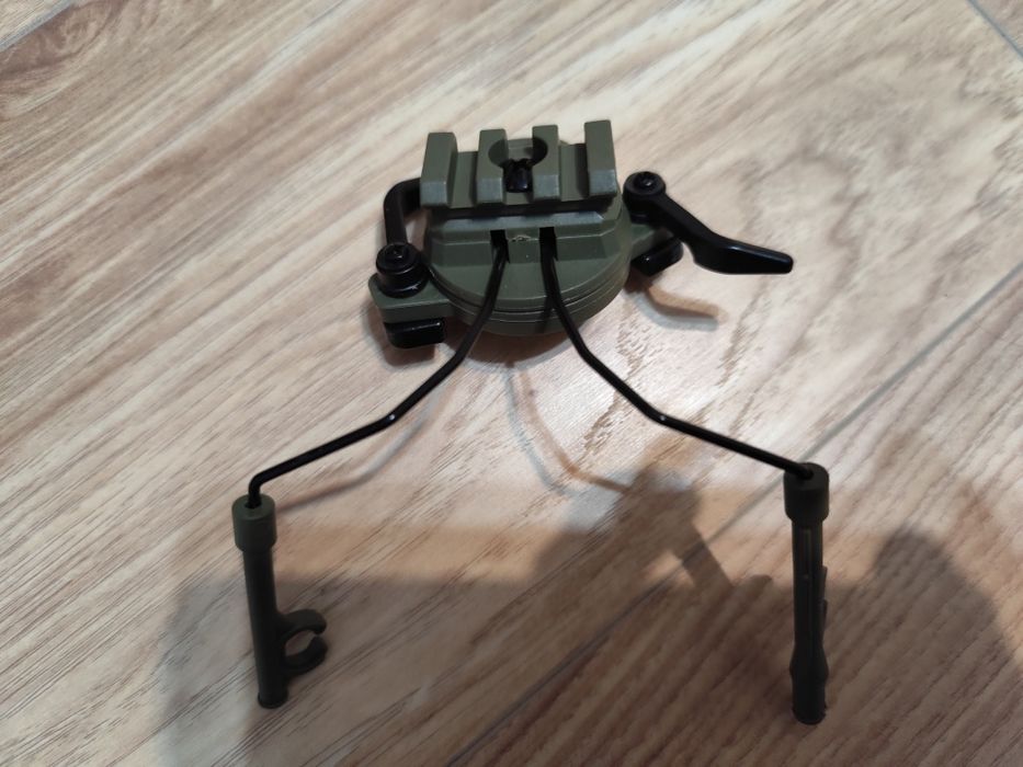 słuchawkowy zestaw taktyczny uchwyt komplet