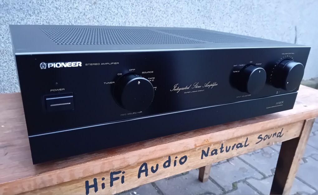 Wzmacniacz Pioneer A-300X. 410 Watt