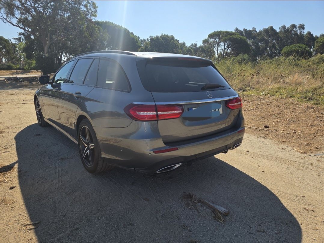 Mercedes E300 Plug In | COM IVA
