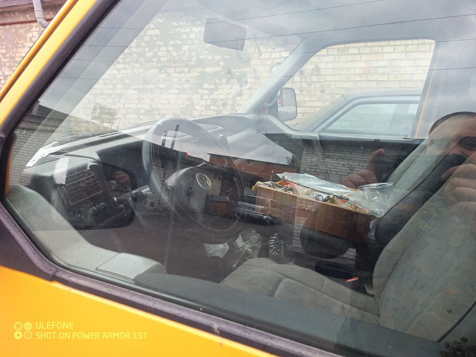 Volkswagen Transporter T4 ,2002 р,бензин/газ,Об'єм двигуна 2,5