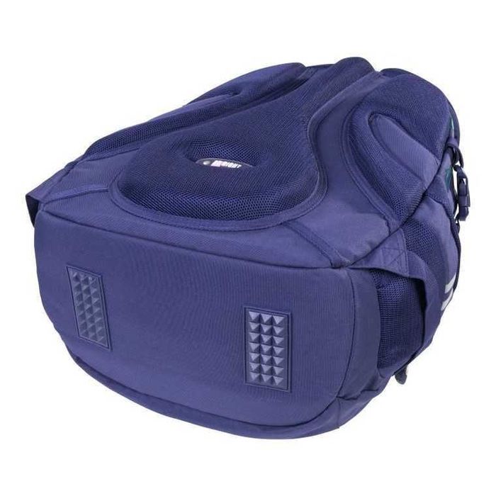 Nowy piękny pojemny 4komorowy plecak 3-7 klasy St Right