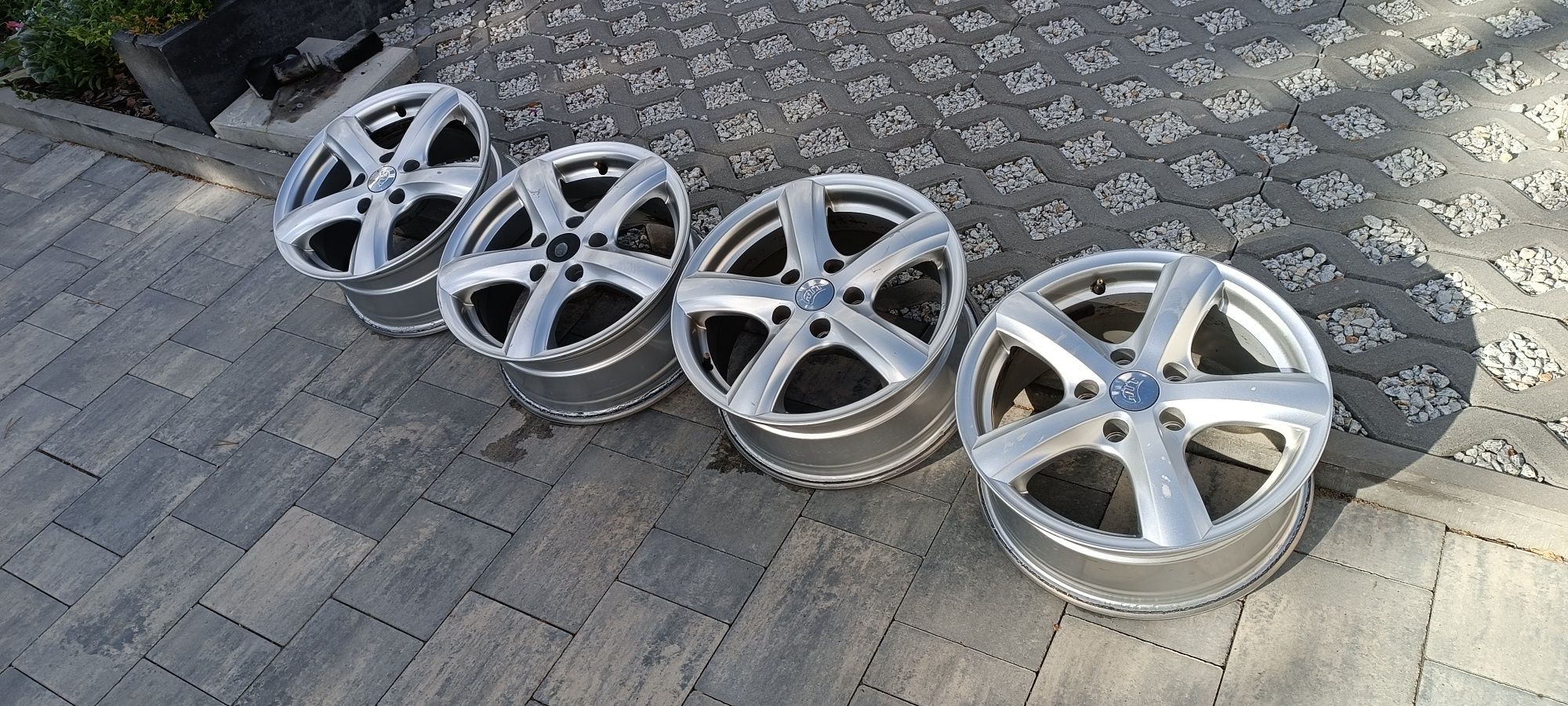 Alufelgi 16 cali Hyundai IX35, Kia