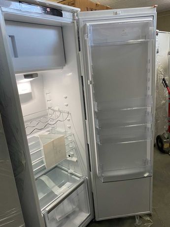 НОВИЙ Холодильник Electrolux вбудований встраиваёмый Италия 2022