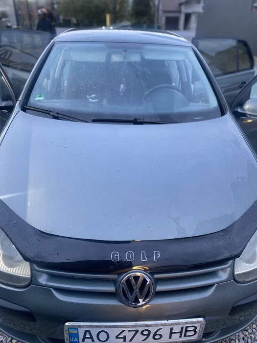 Volkswagen Golf V